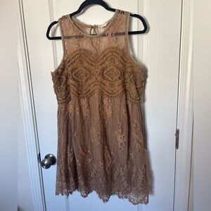 GUC Altar’d State Tan/Light Brown Lace Mini Dress